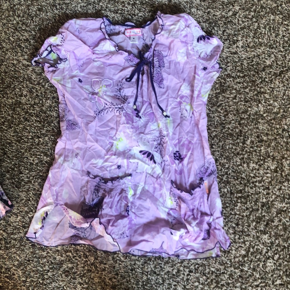 Medium koi scrub top light purple